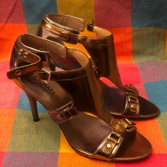 Michael Kors Metallic Heels size 8 - Picture 3 of 8